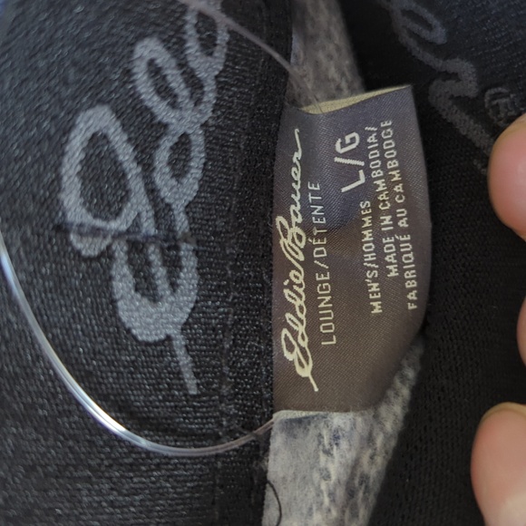 L:  Eddie Bauer Lounge set/ Pajamas : two piece - Picture 6 of 6